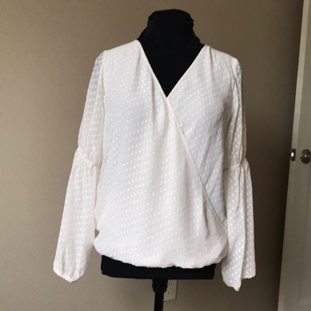 Loft Outlet ivory Swiss dot wrap blouse size M